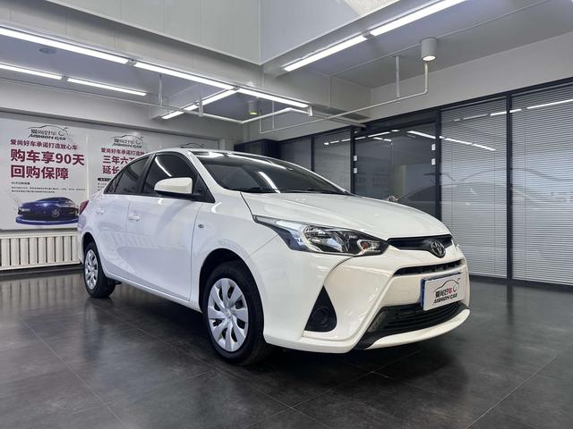 Toyota YARiS L Enjoy