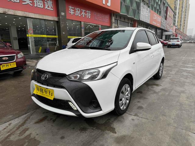 Toyota YARiS L to dazzle