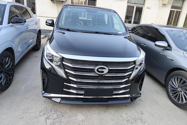 GAC Trumpchi M8