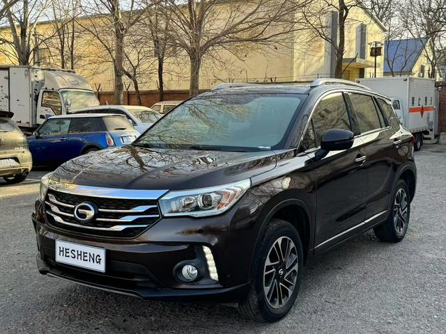 GAC Trumpchi GS4