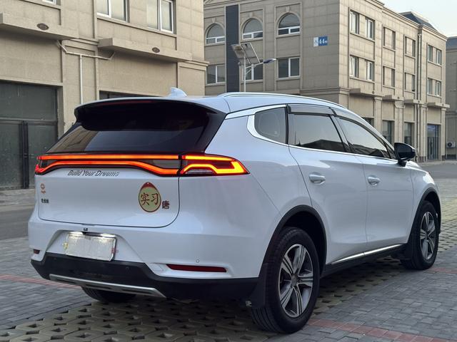 BYD Tang