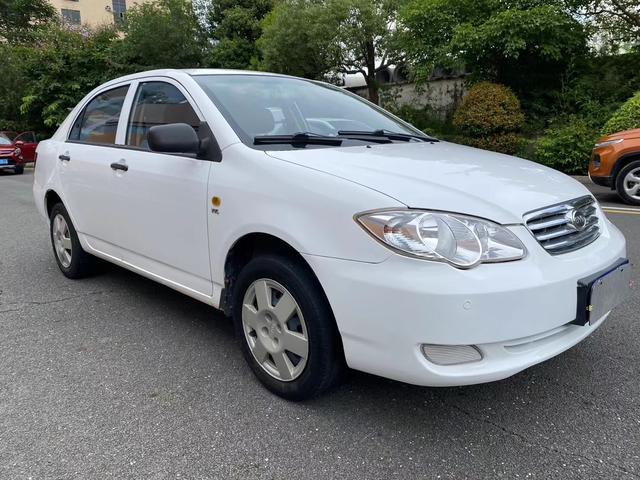 BYD F3