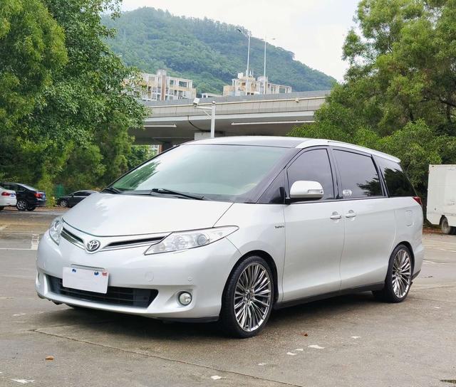 Toyota Previa