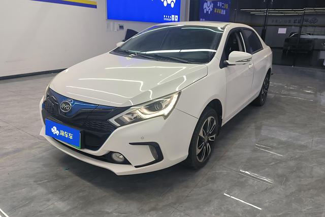 BYD QinEV