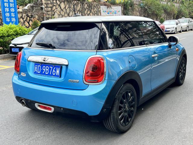 MINI MINI