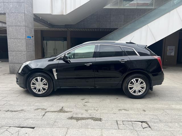 Cadillac SRX