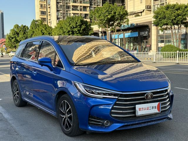 BYD Song MAX