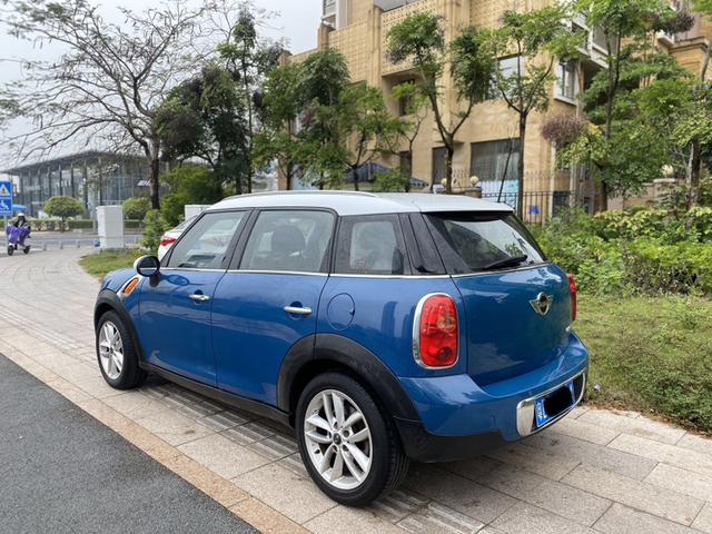 MINI MINI