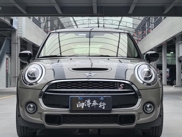 MINI MINI