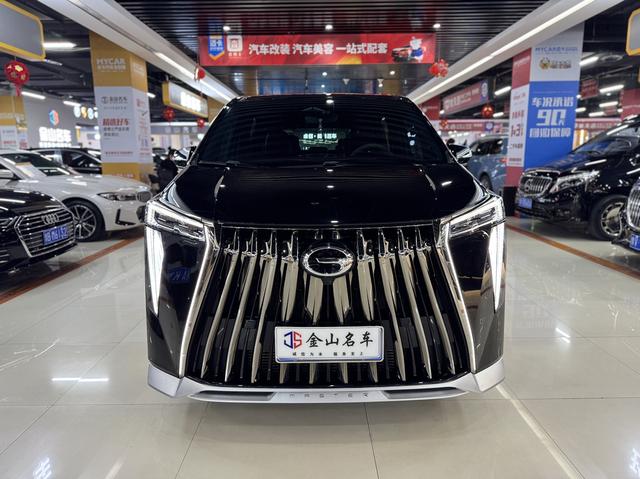 GAC Trumpchi M8