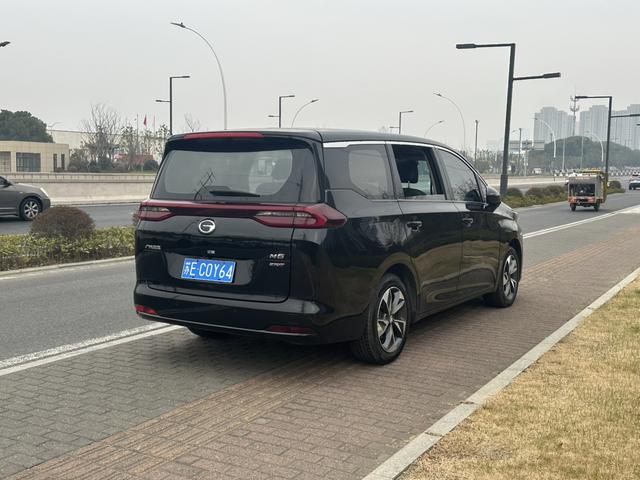 GAC Trumpchi M6