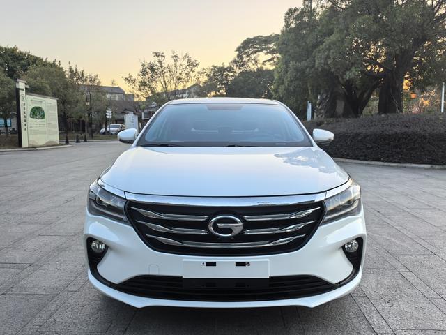 GAC Trumpchi GA4