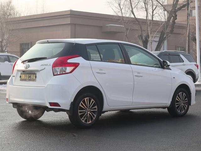 Toyota YARiS L to dazzle