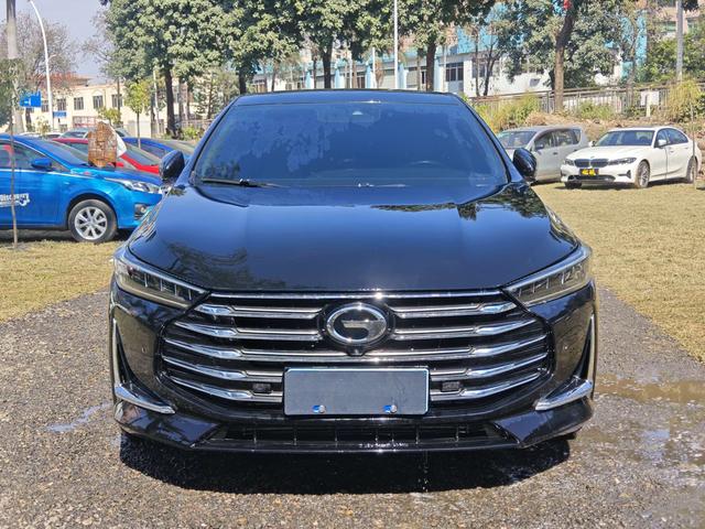 GAC Trumpchi GA8