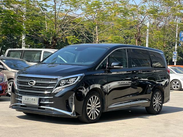 GAC Trumpchi M8