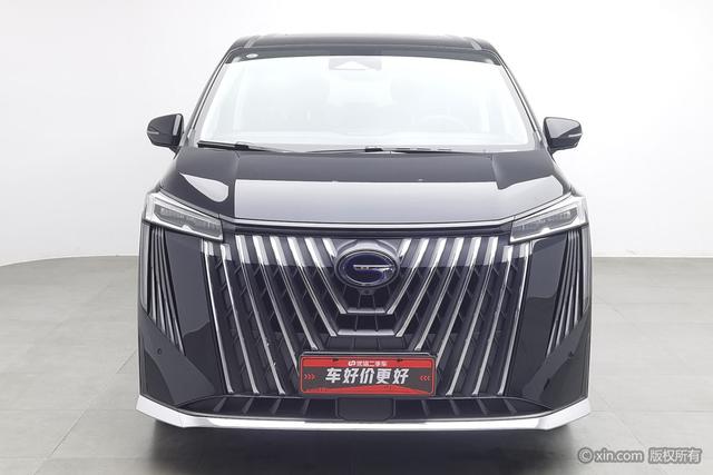 GAC Trumpchi M8