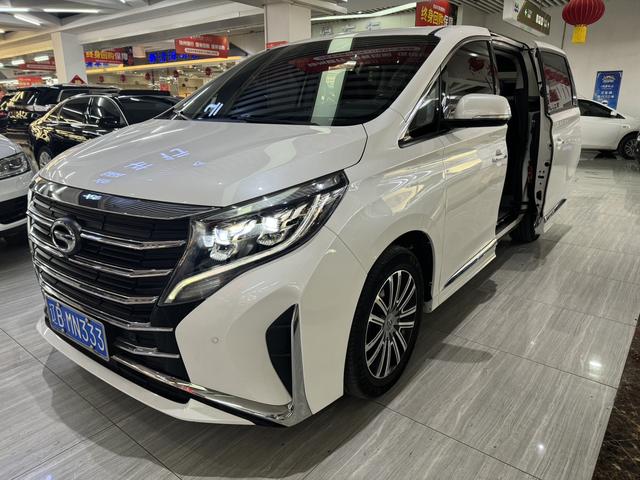 GAC Trumpchi M8