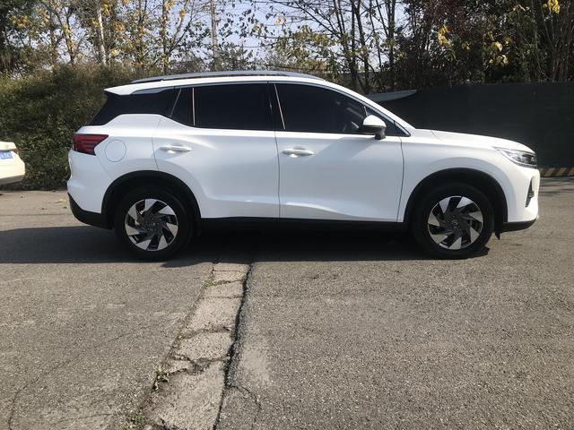 GAC Trumpchi GS4