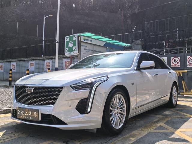 Cadillac CT6