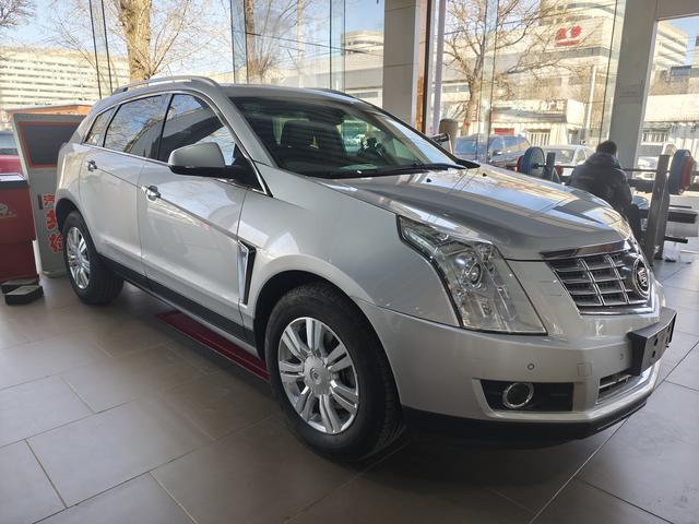 Cadillac SRX