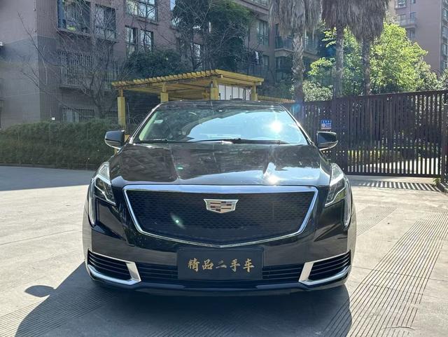 Cadillac XTS