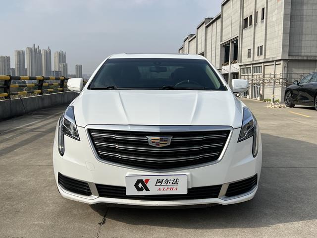 Cadillac XTS