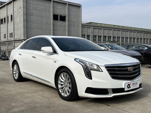 Cadillac XTS