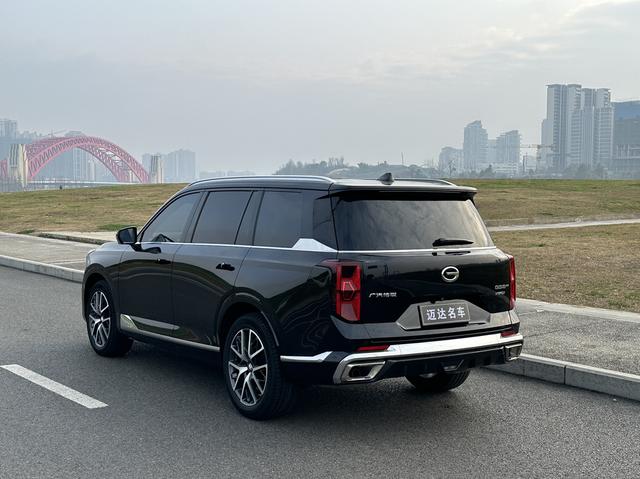 GAC Trumpchi GS8