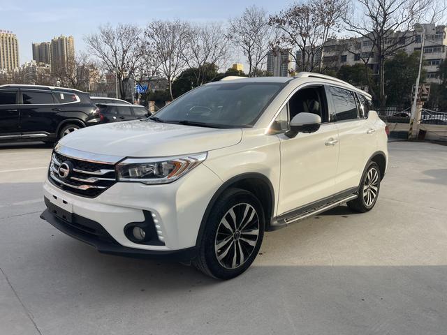 GAC Trumpchi GS4