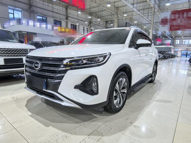 GAC Trumpchi GS4