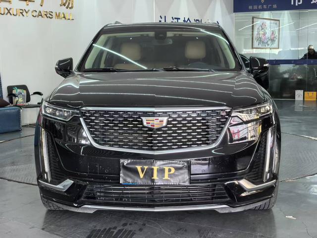 Cadillac XT6