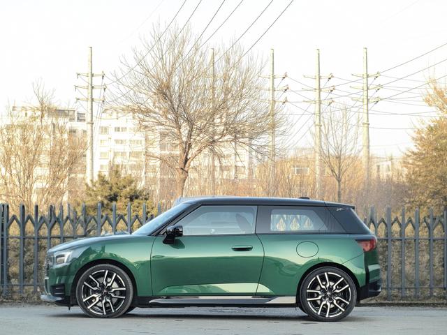 MINI ELECTRIC  COOPER