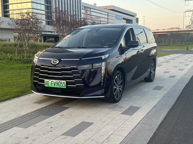 GAC Trumpchi E8 PHEV