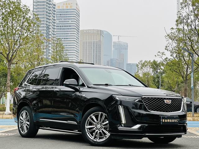 Cadillac XT6