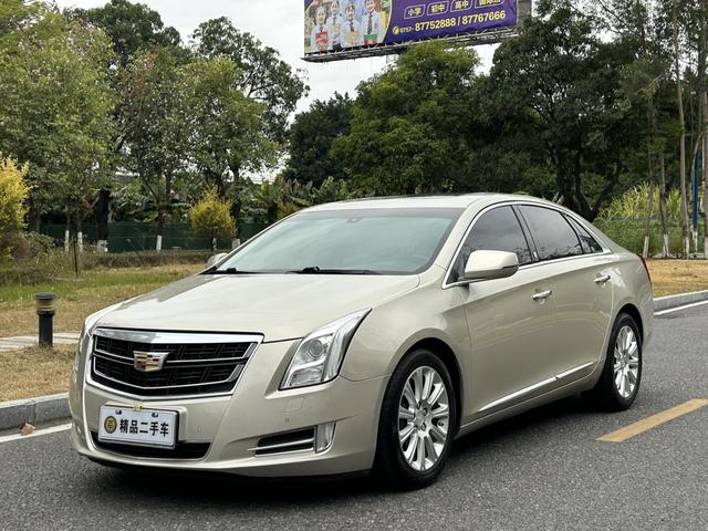 Cadillac XTS