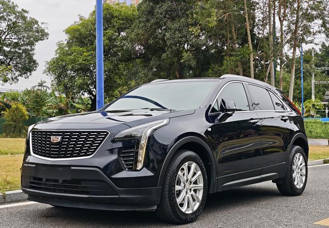 Cadillac XT4