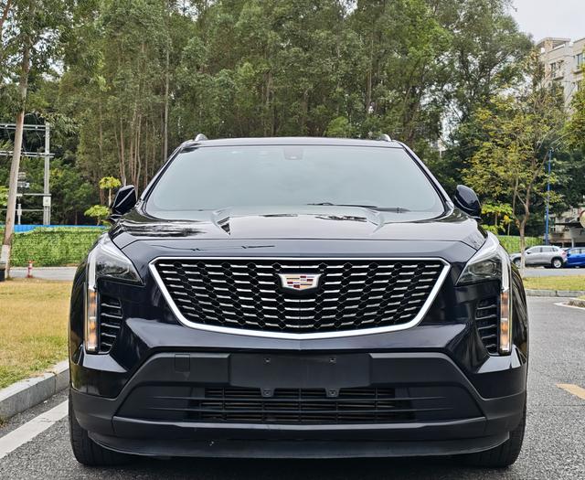 Cadillac XT4