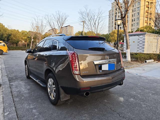 Cadillac SRX