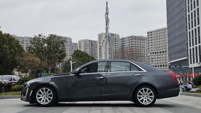 Cadillac CTS (imported)