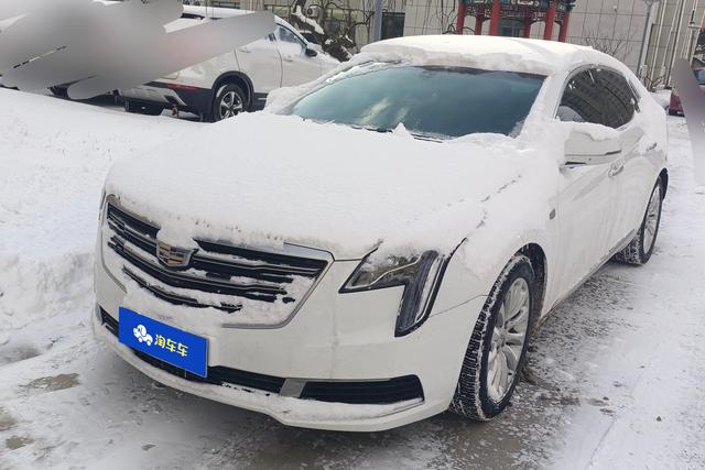 Cadillac XTS