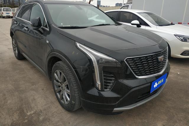 Cadillac XT4