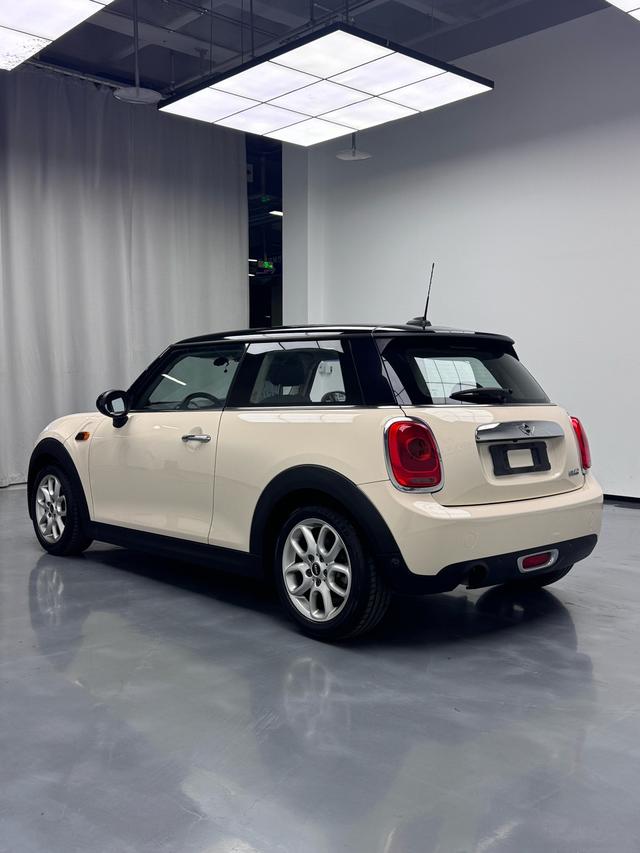 MINI MINI