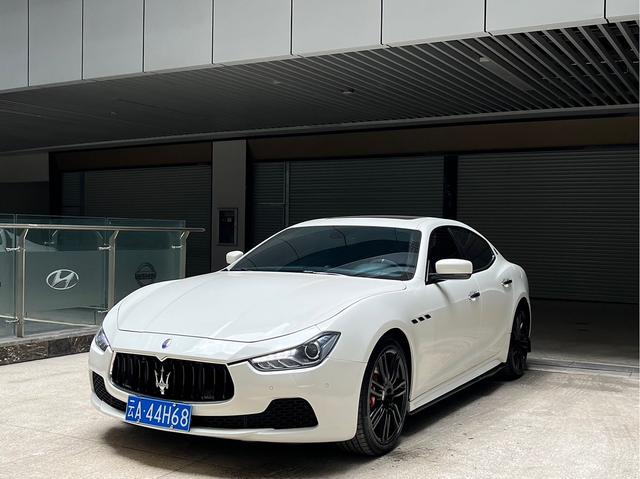 Maserati Ghibli