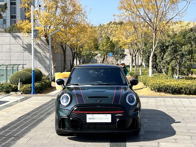 MINI JCW