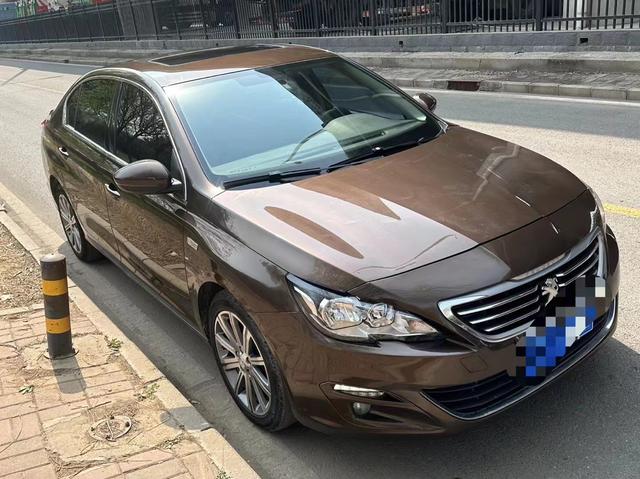 Peugeot 408