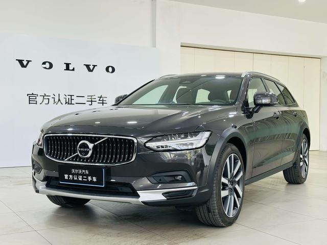 Volvo V90