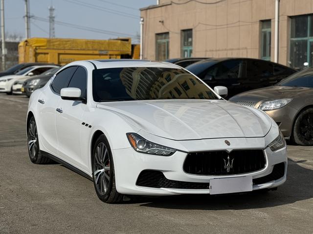 Maserati Ghibli