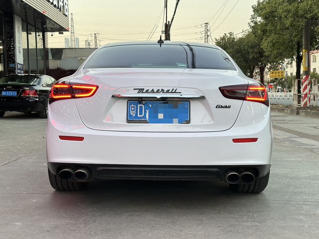 Maserati Ghibli