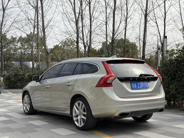 Volvo V60