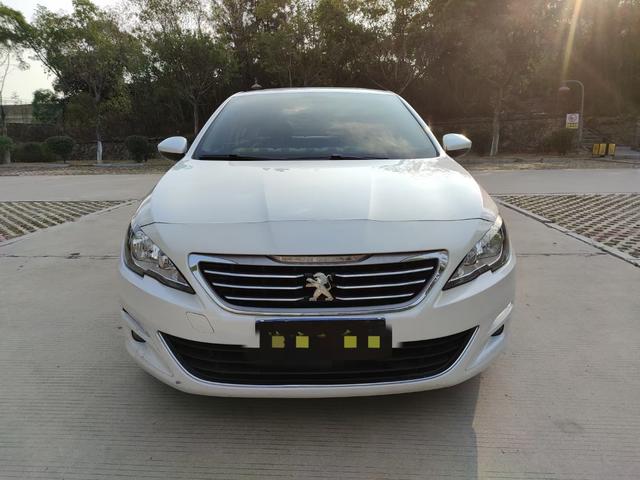 Peugeot 408